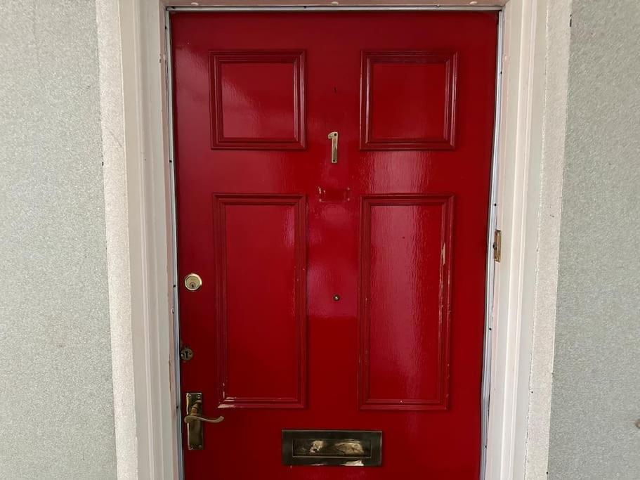 The Red Door, Two-Bedrooms Apartment 爱丁堡 外观 照片